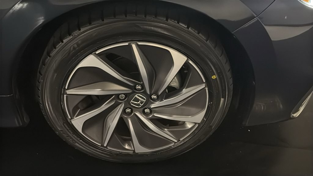 Used 2019 Honda Insight Touring image 6