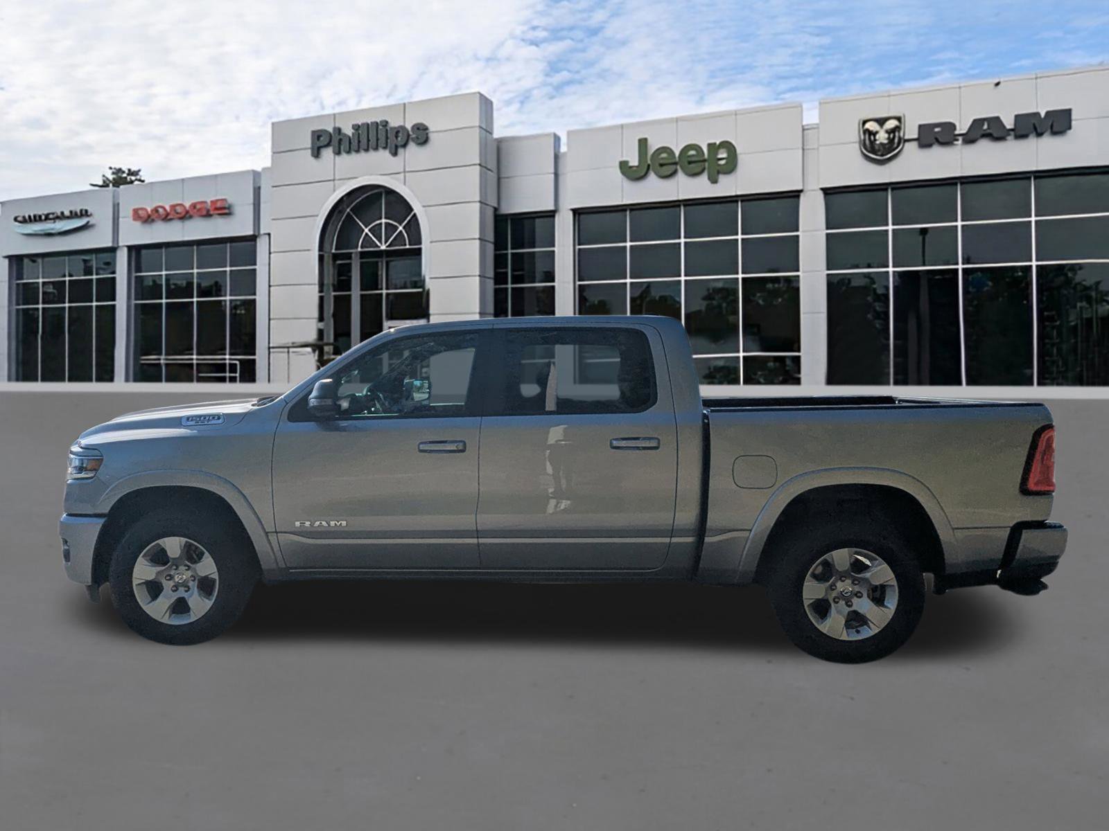 Used 2025 RAM 1500 Big Horn image 6