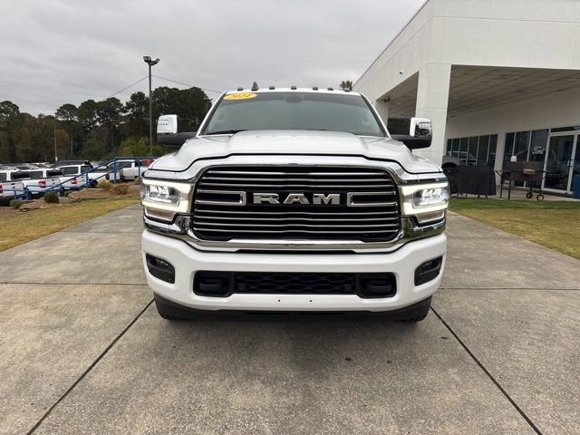 Used 2024 RAM 3500 Laramie AWD/4WD image 2