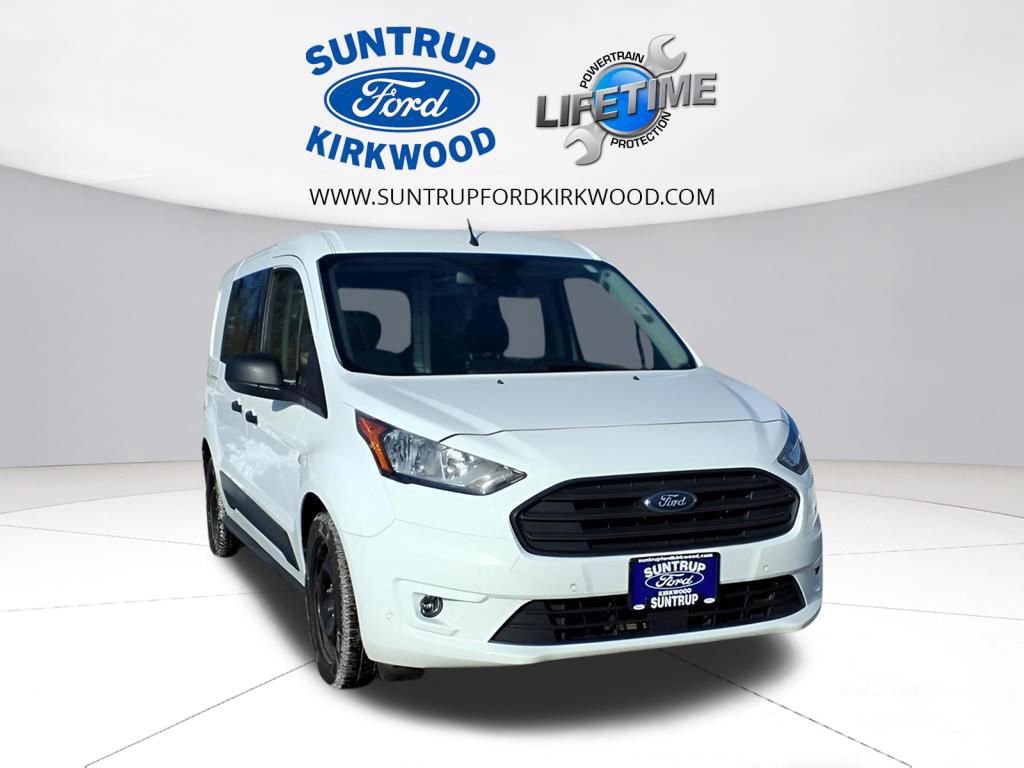 Used 2023 Ford Transit Connect XLT image 2