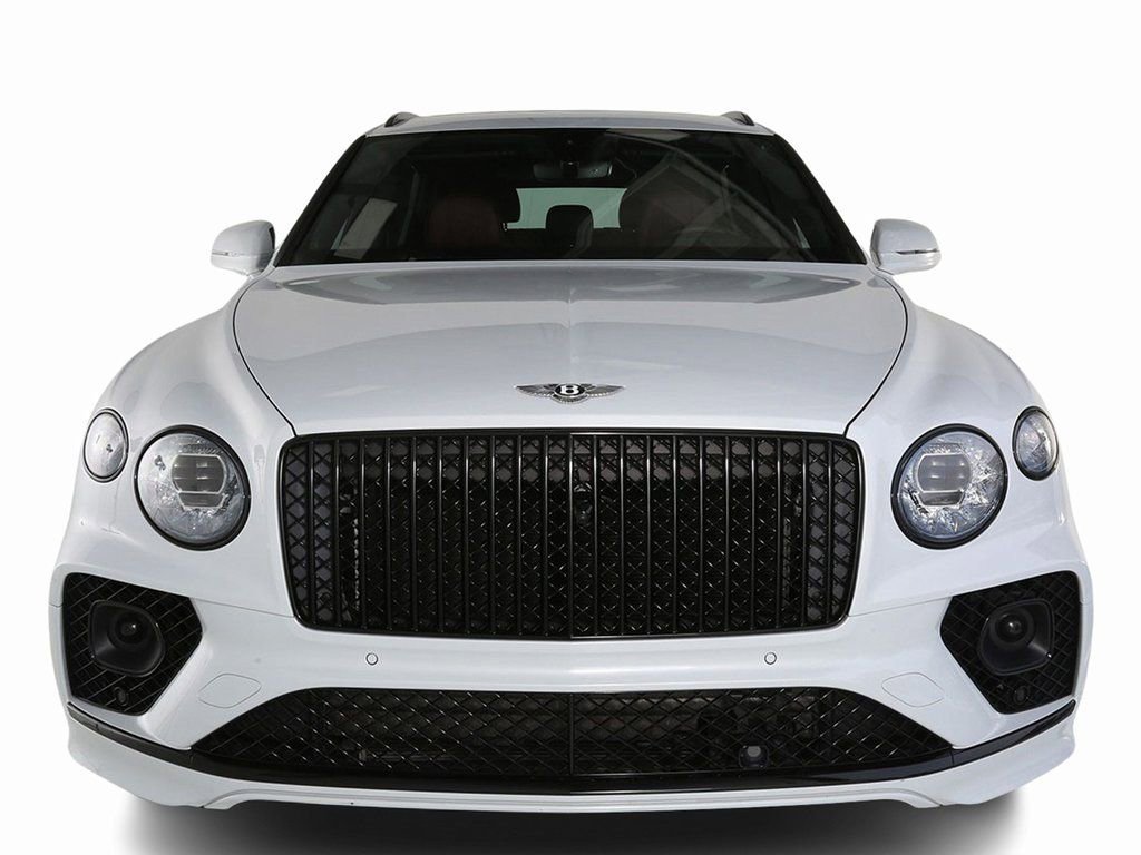 Certified 2023 Bentley Bentayga Extended Wheelbase image 7