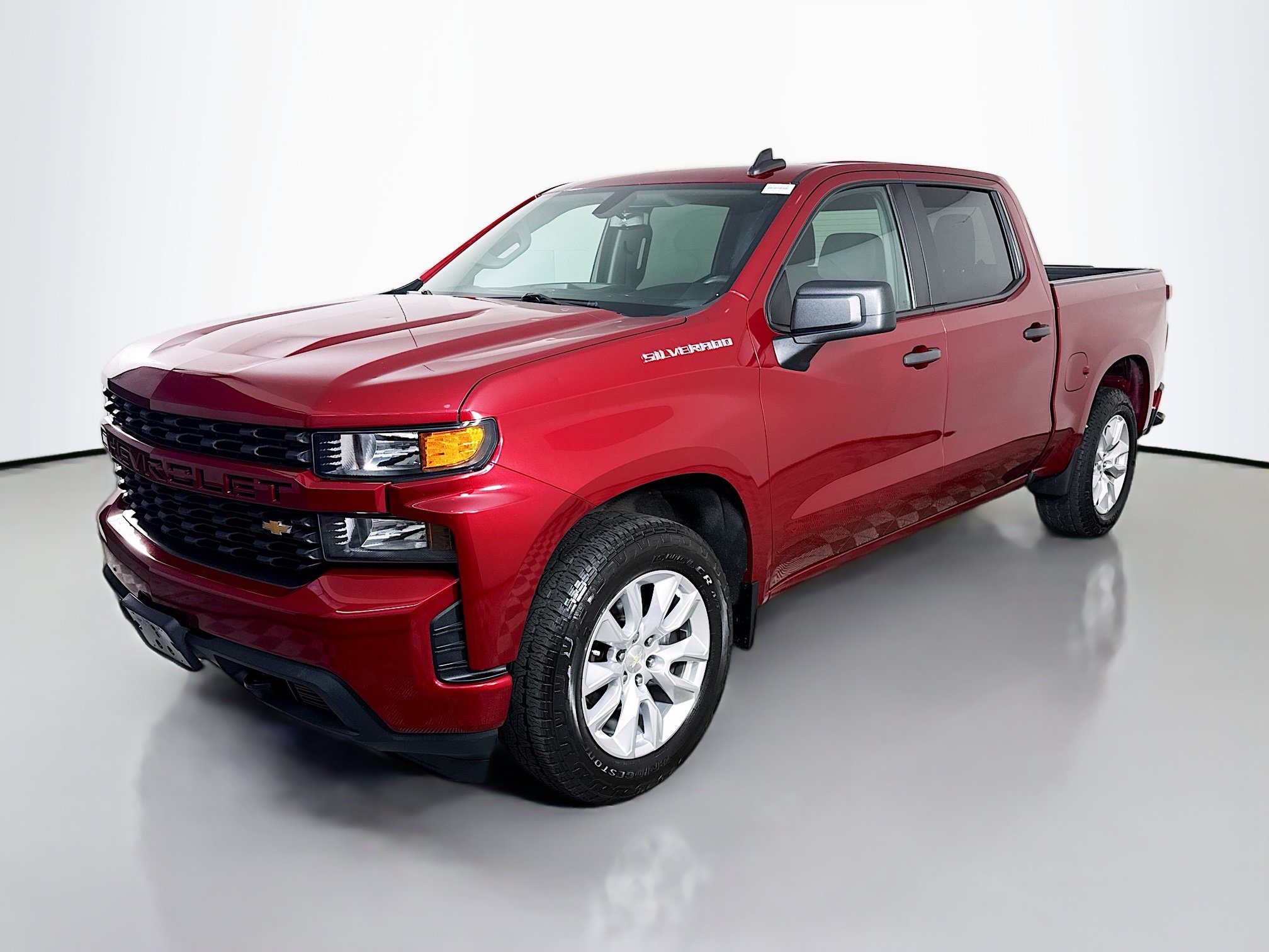 Used 2020 Chevrolet Silverado 1500 Custom w/ Custom Value Package RWD image 4