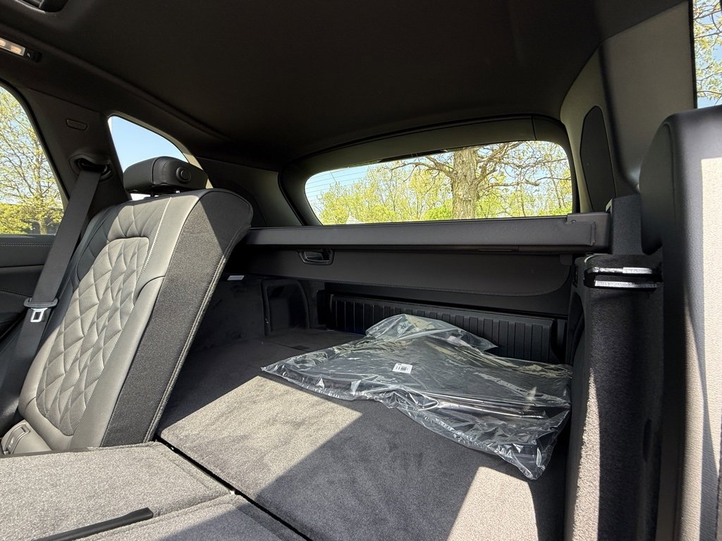 Used 2026 BMW X5 xDrive50e w/ Climate Comfort Package image 22