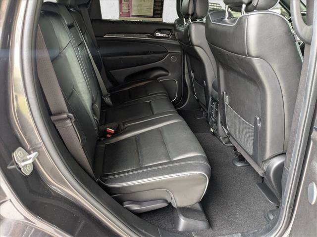 Used 2021 Jeep Grand Cherokee Overland w/ Trailer Tow Group IV image 18