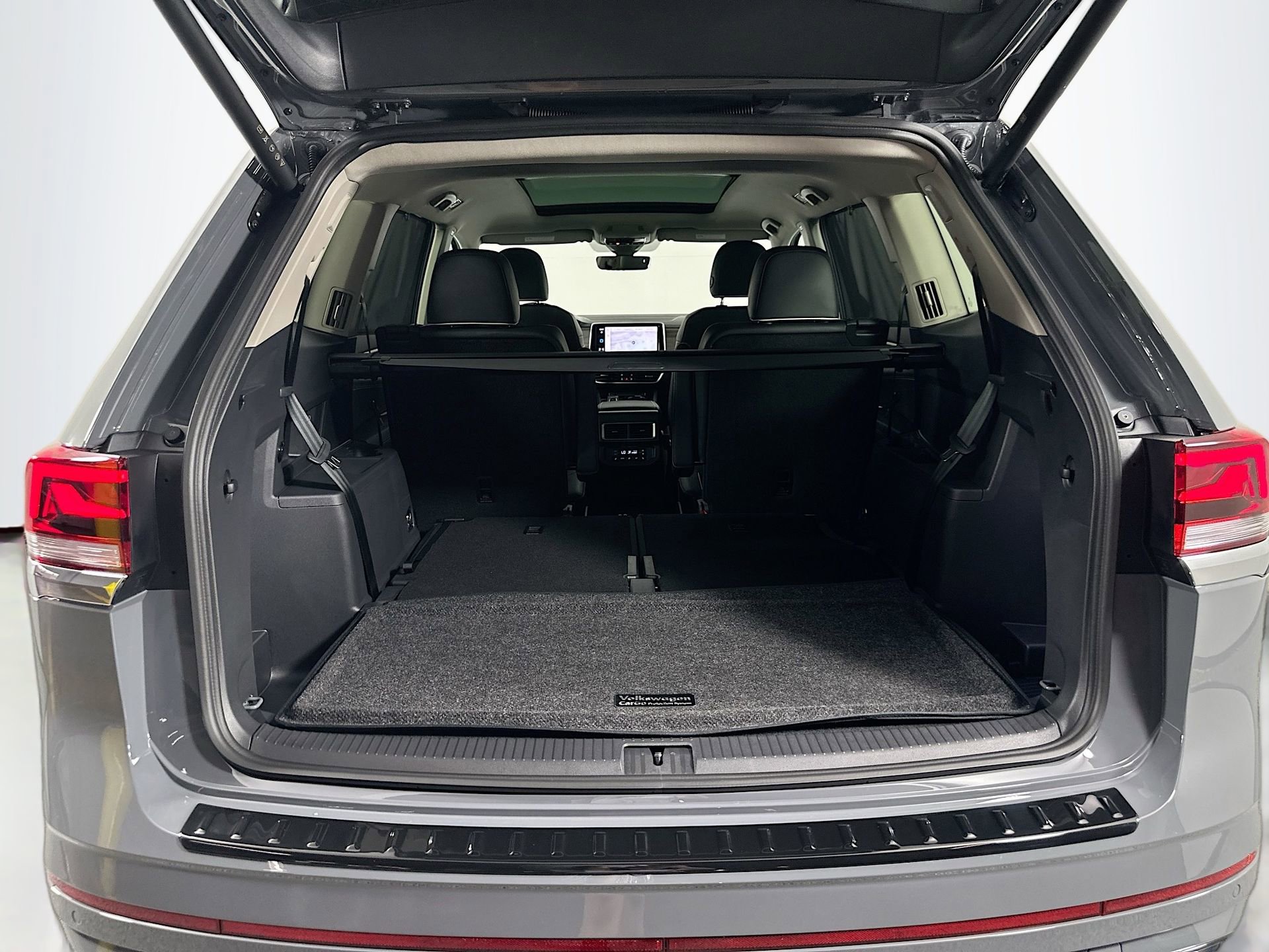 New 2026 Volkswagen Atlas SEL Premium R-Line image 29