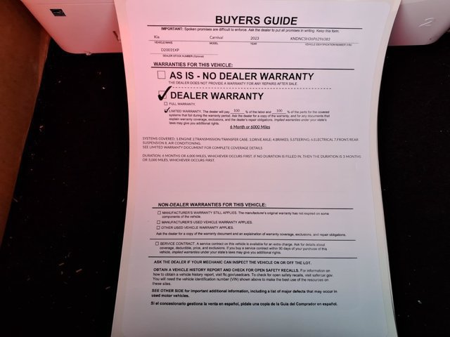 Used 2023 Kia Carnival EX FWD image 37