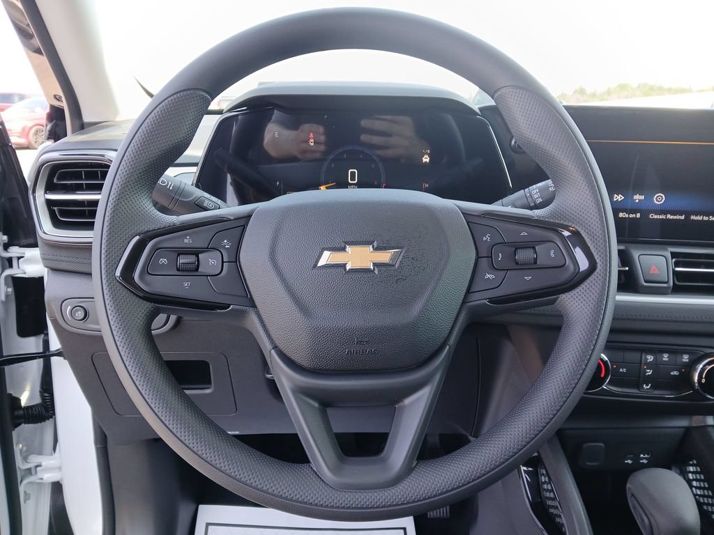 New 2026 Chevrolet TrailBlazer LS w/ LS Convenience Package AWD/4WD image 15