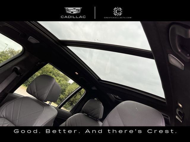 Used 2023 BMW X7 xDrive40i w/ M Sport Package AWD/4WD image 23