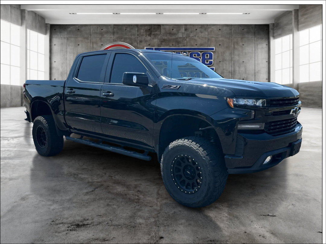 Used 2020 Chevrolet Silverado 1500 LT Trail Boss AWD/4WD image 3
