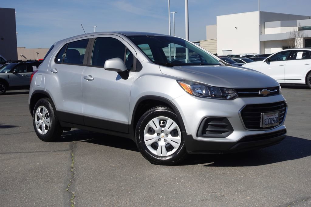 Used 2018 Chevrolet Trax LS image 5