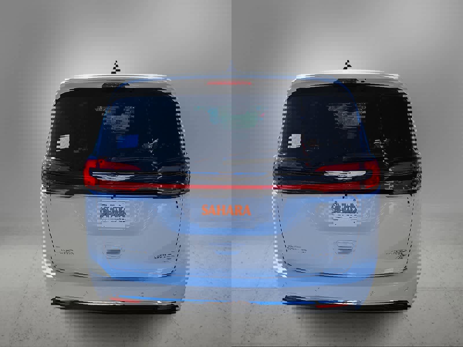 New 2026 Chrysler Pacifica Limited image 7