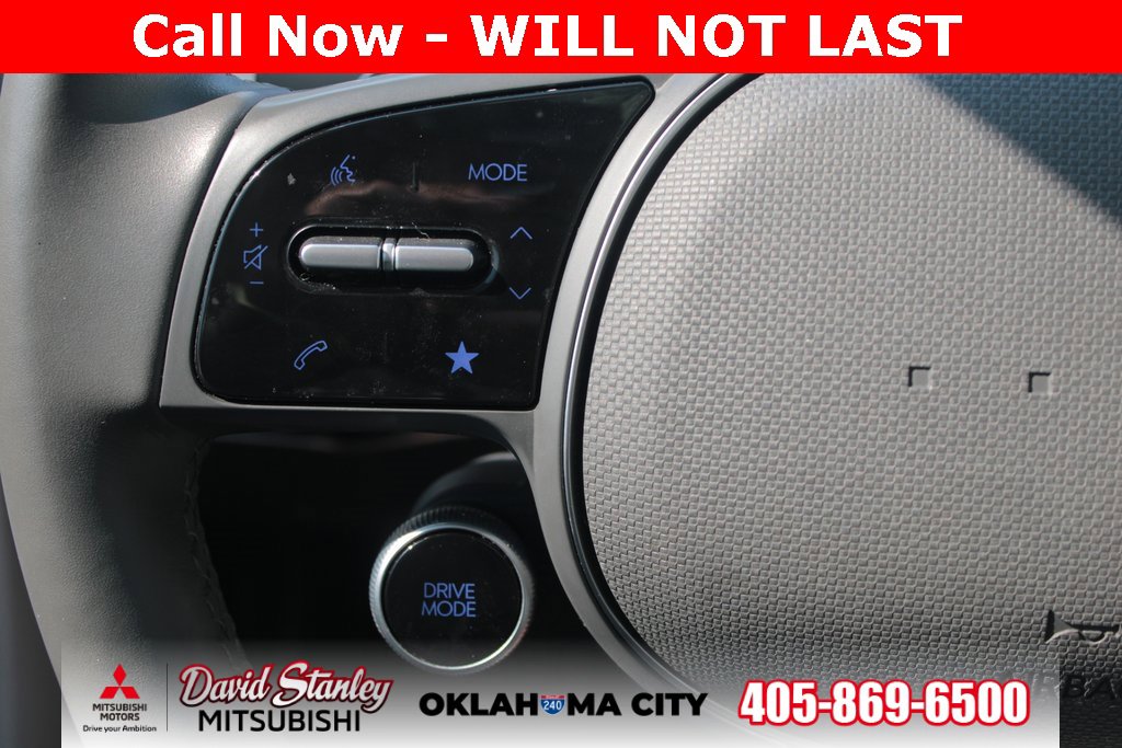 Used 2024 Hyundai Ioniq 5 Limited image 16