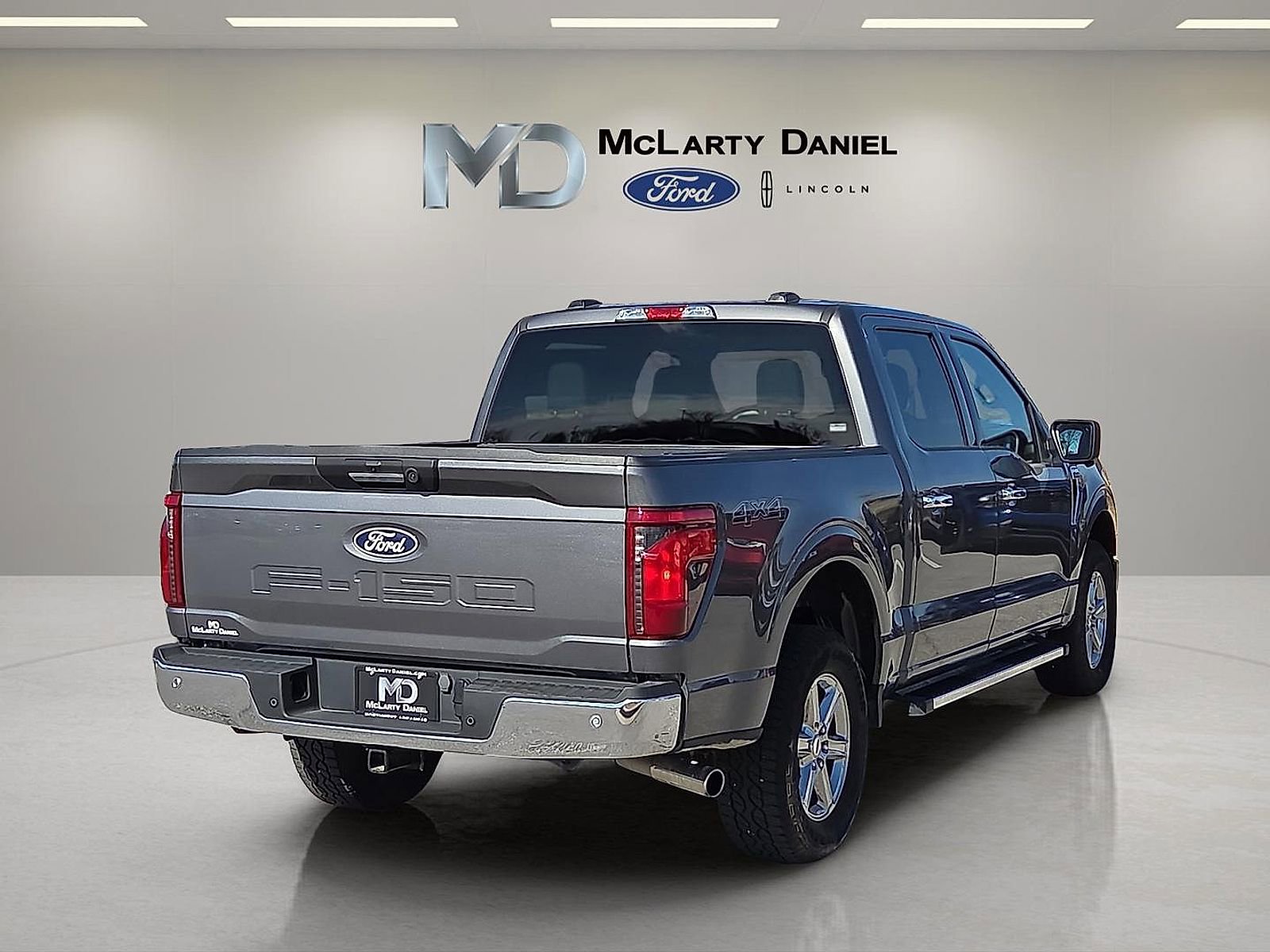 Used 2024 Ford F150 XLT image 5