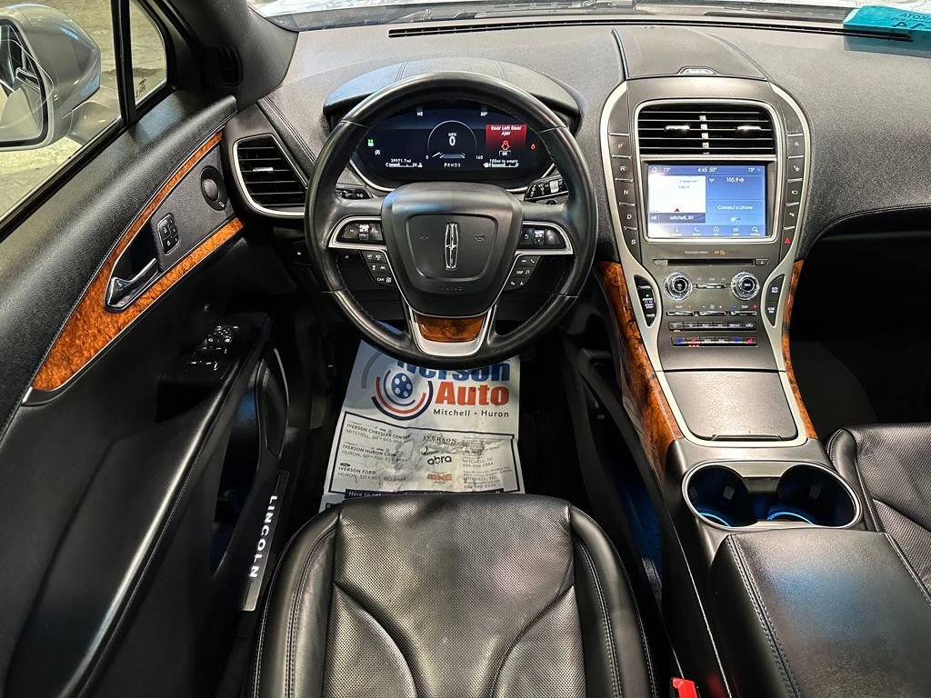 Used 2020 Lincoln Nautilus Reserve w/ Equipment Group 201A image 26