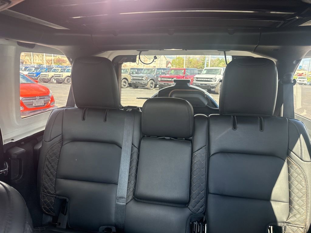Used 2021 Jeep Wrangler Unlimited Sahara image 7