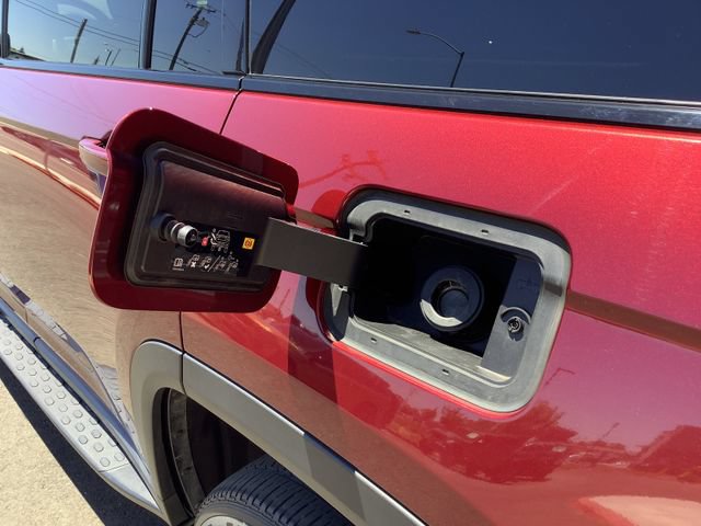 Used 2023 Jeep Grand Cherokee L Laredo AWD/4WD image 22