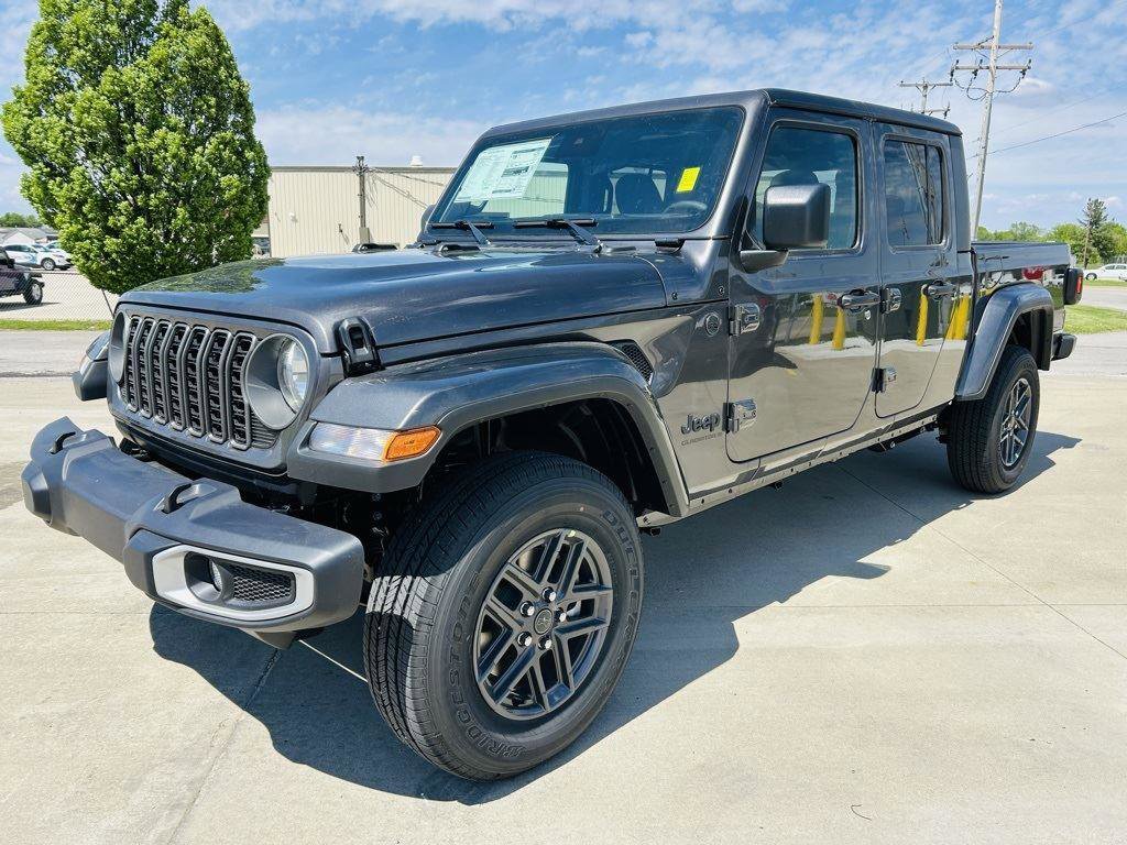 New 2025 Jeep Gladiator Sport image 32