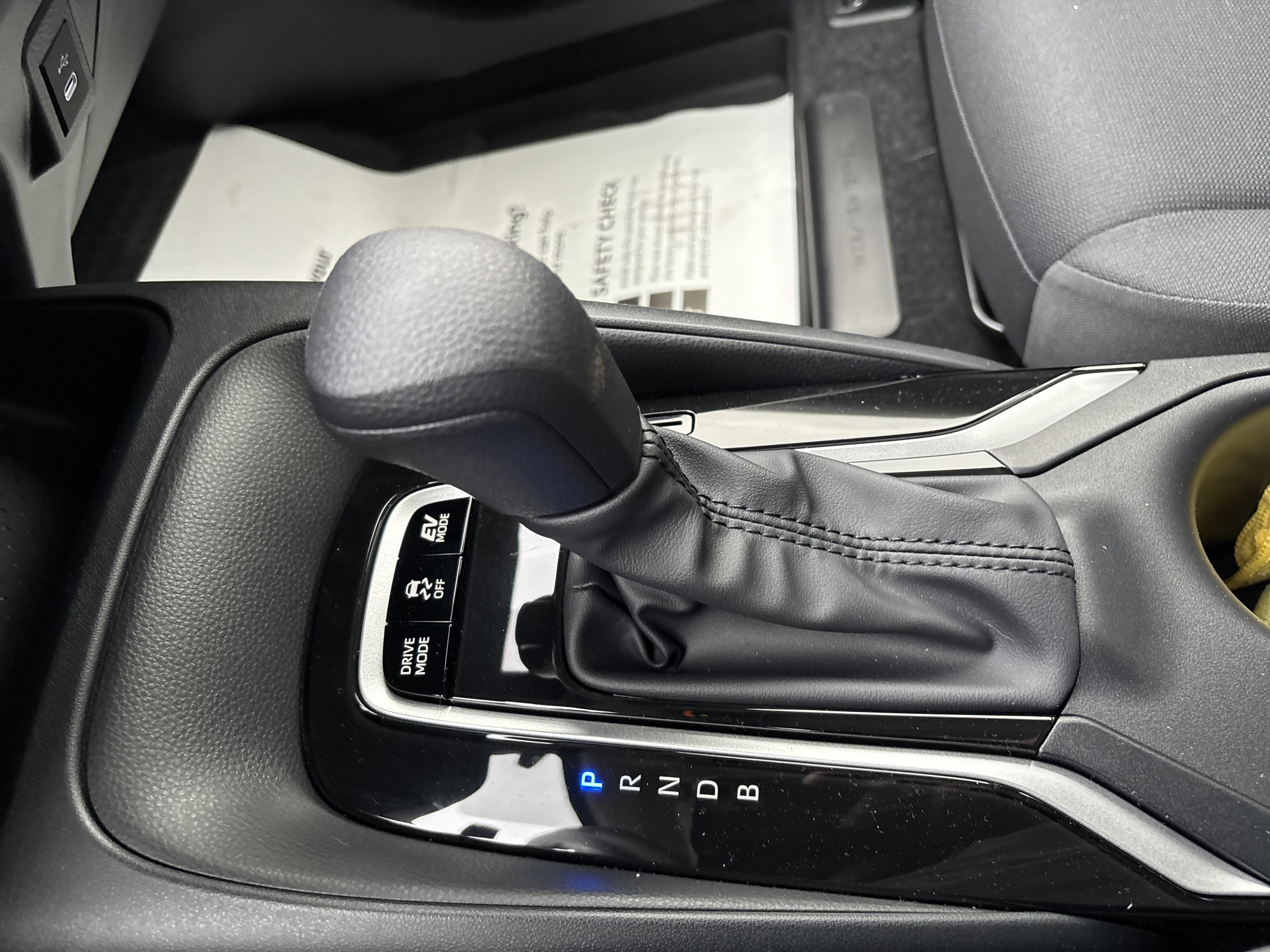 Certified 2026 Toyota Corolla LE image 24