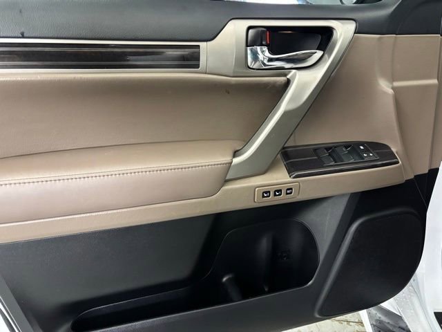 Used 2021 Lexus GX 460 Luxury image 11