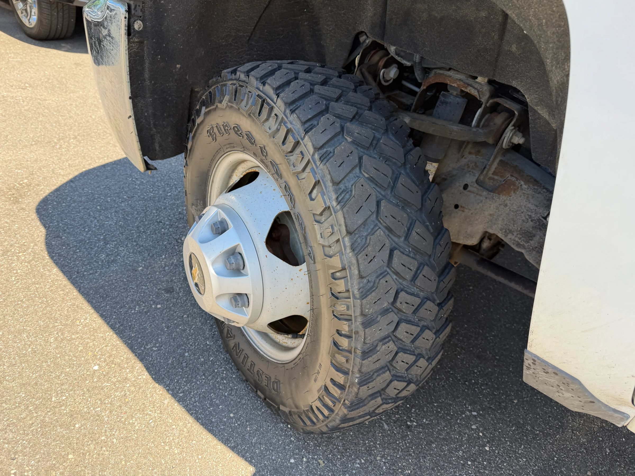 Used 2015 Chevrolet Silverado 3500 W/T AWD/4WD image 16