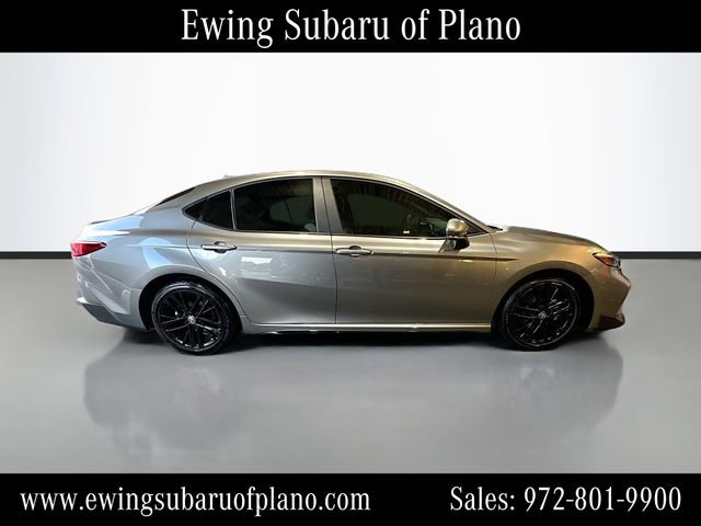 Used 2026 Toyota Camry SE FWD image 8