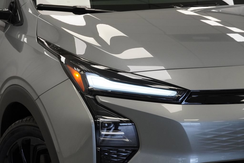 New 2027 Chevrolet Bolt RS w/ Technology Package FWD image 30