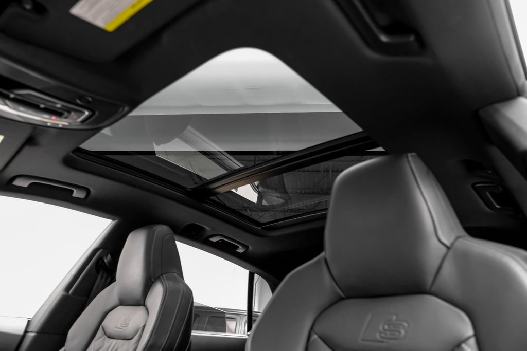 Used 2024 Audi SQ8 Premium Plus w/ Executive Package AWD/4WD image 9