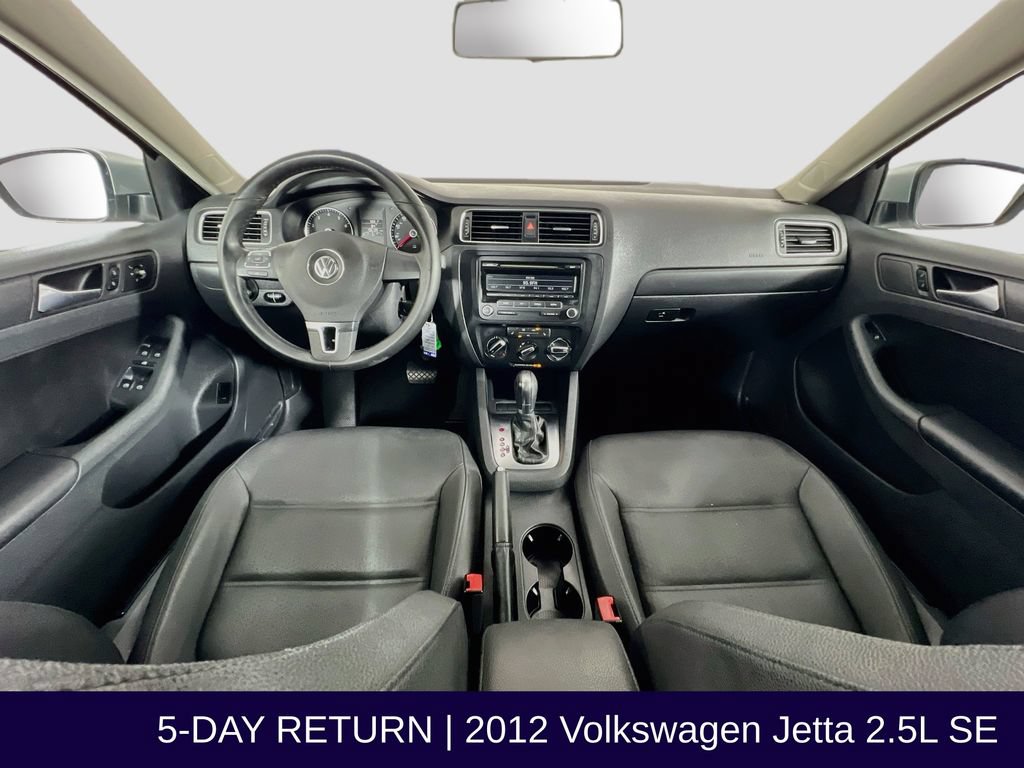 Used 2012 Volkswagen Jetta SE FWD image 35