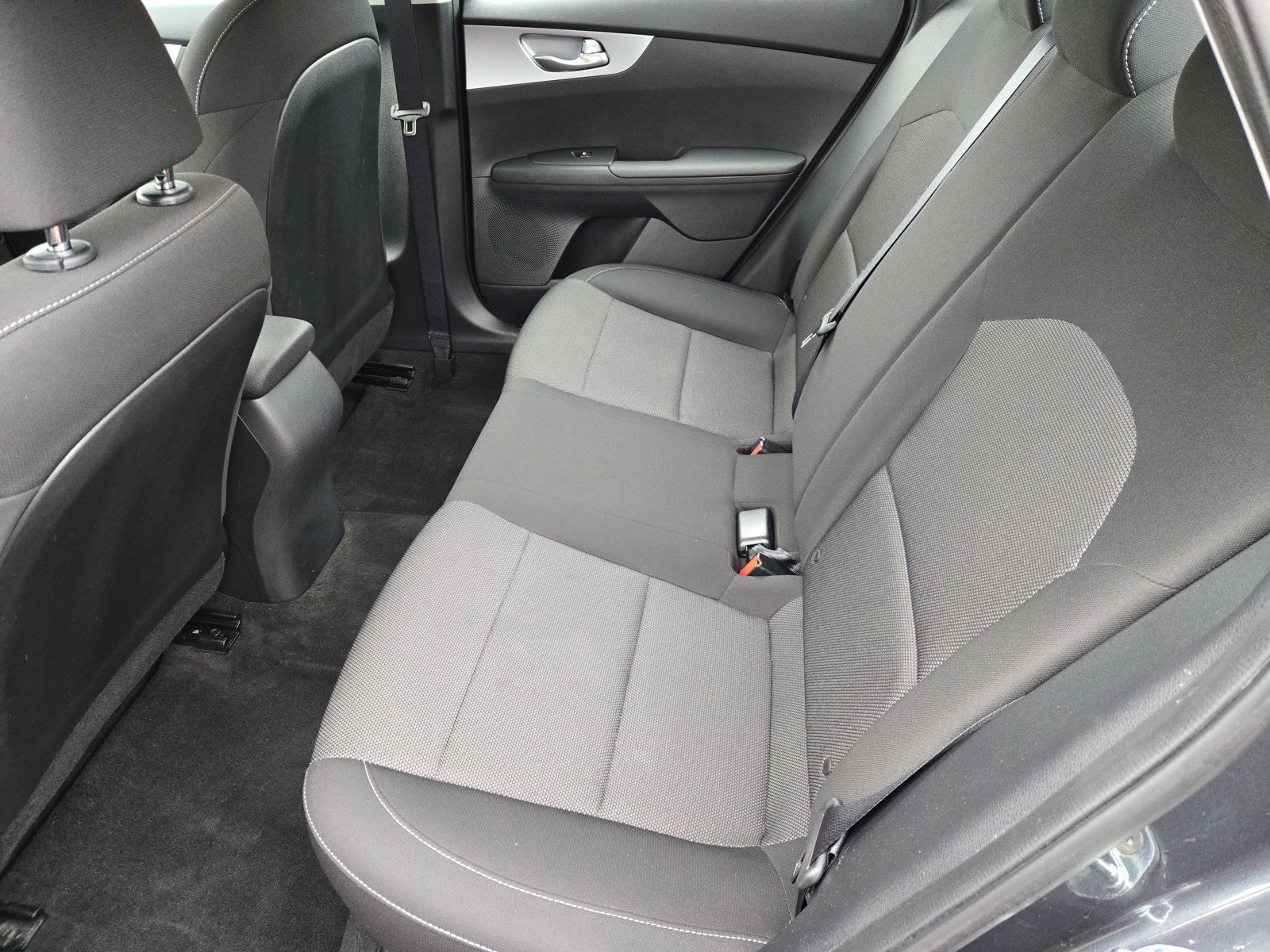 Certified 2022 Kia Forte LXS image 11