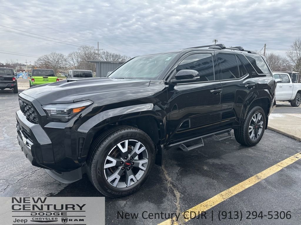 Used 2025 Toyota 4Runner TRD Sport AWD/4WD image 1