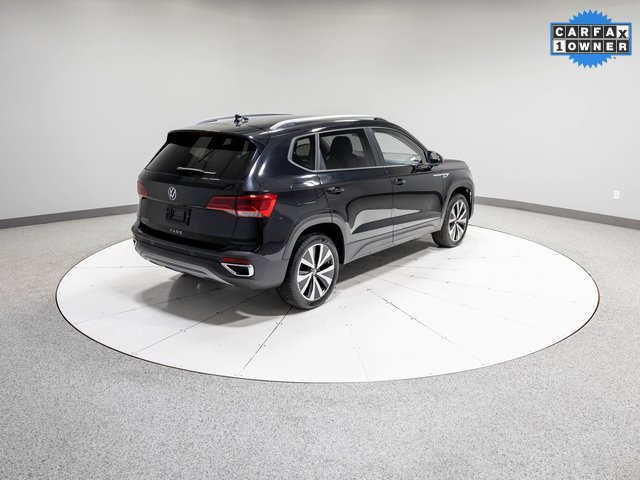 Used 2024 Volkswagen Taos SE image 29