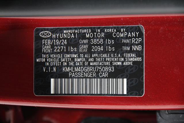 Used 2024 Hyundai Elantra SEL image 22