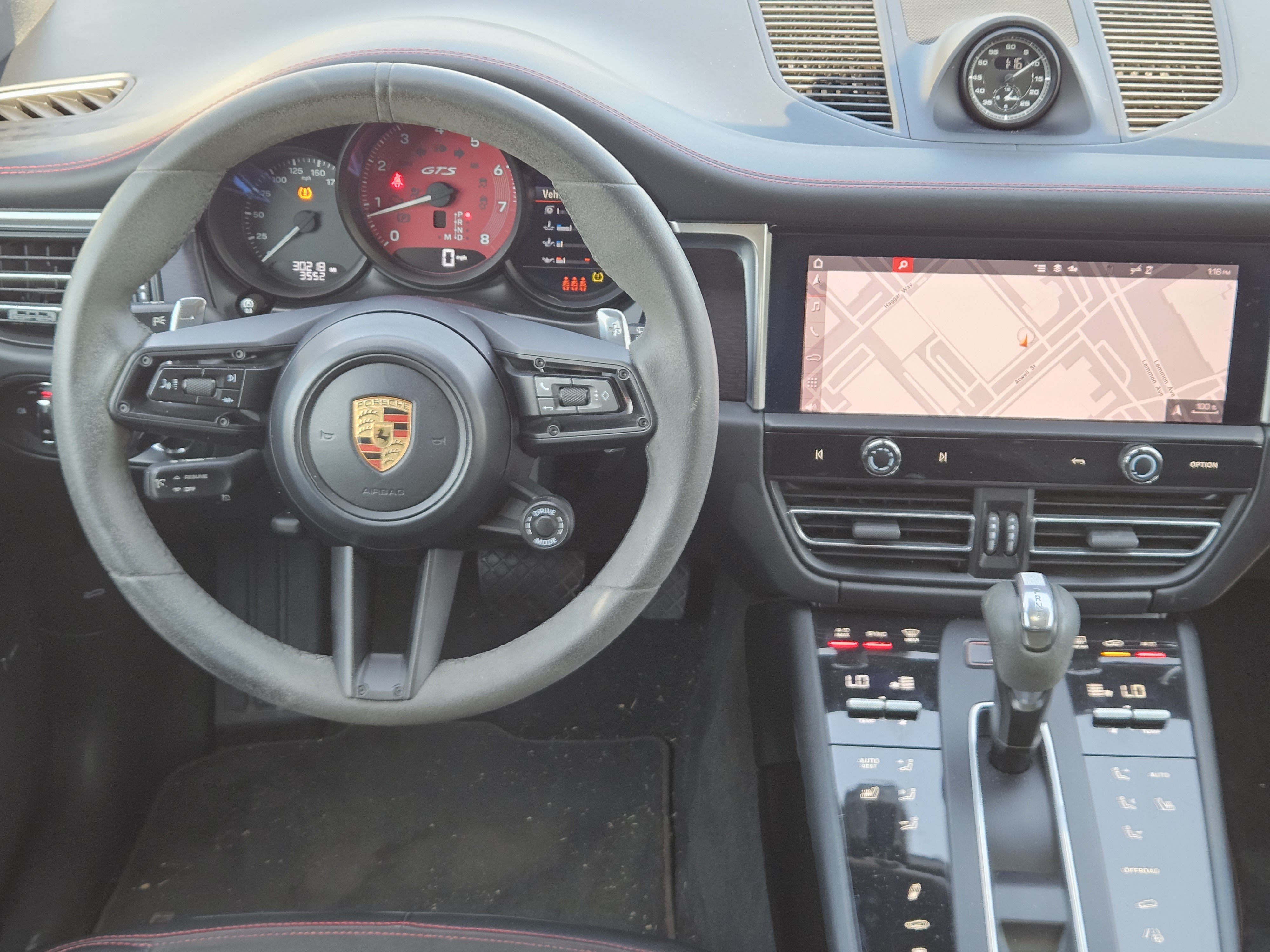 Certified 2022 Porsche Macan GTS AWD/4WD image 25