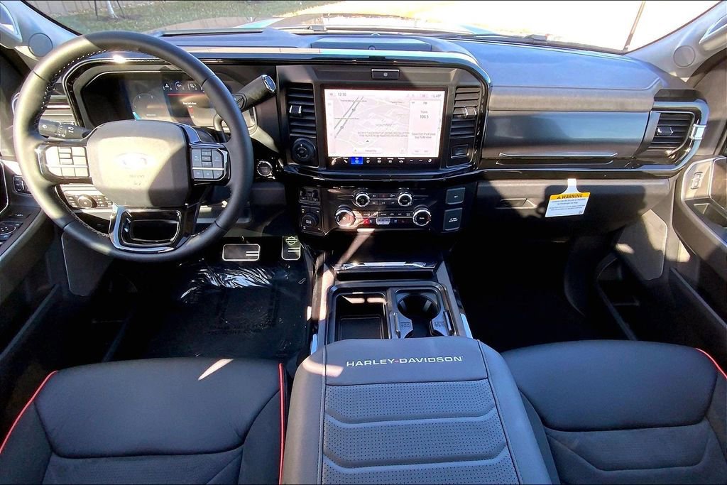 New 2026 Ford F250 Lariat w/ Black Appearance Package AWD/4WD image 5