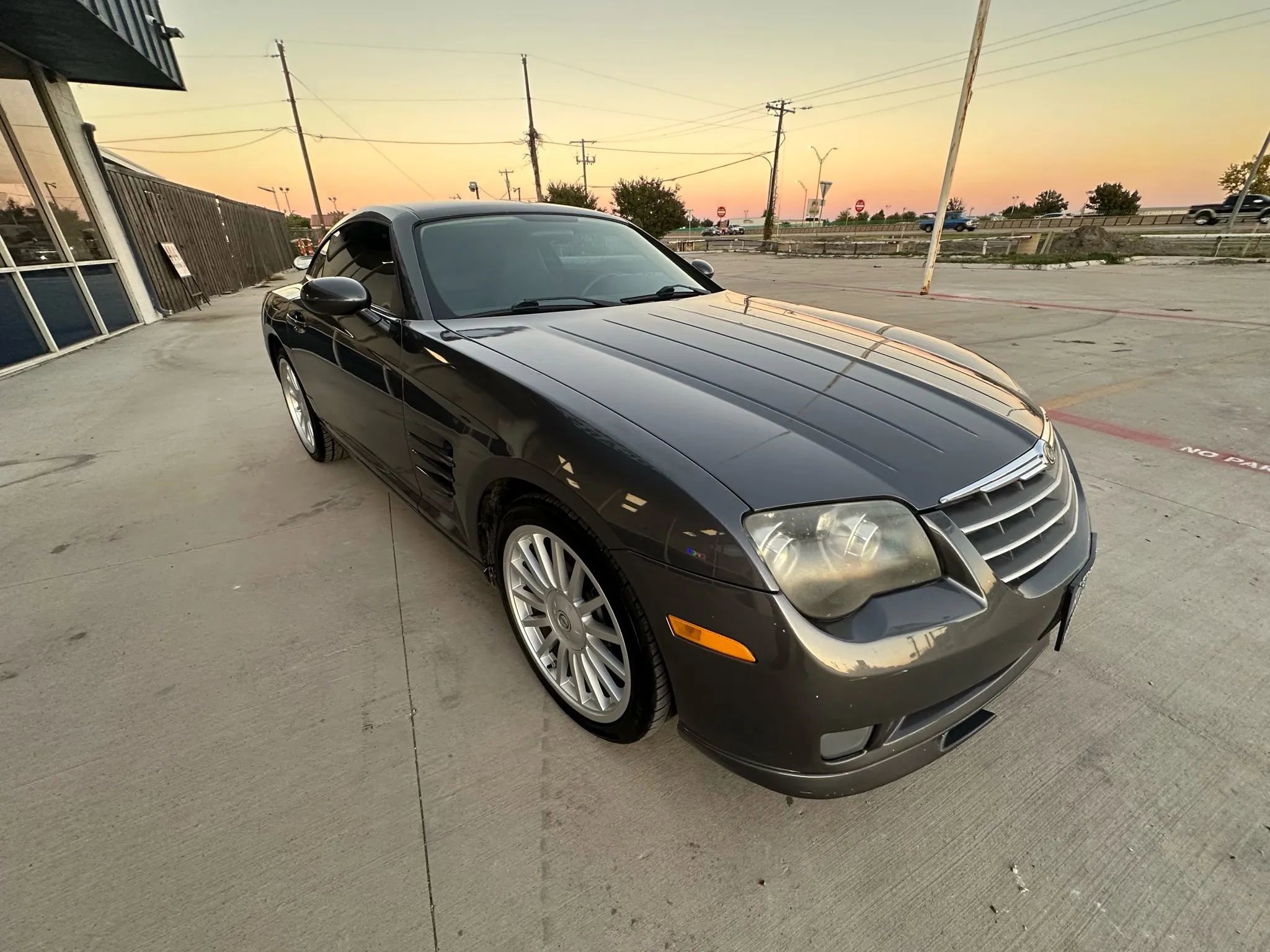Used 2005 Chrysler Crossfire SRT-6 image 7