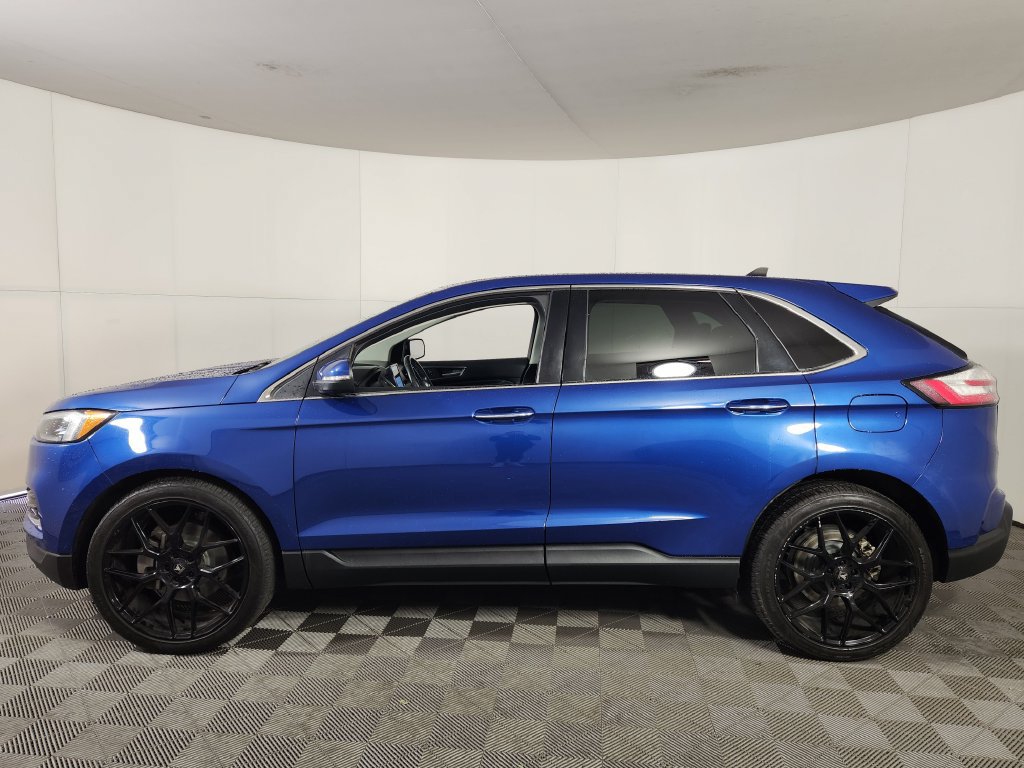 Used 2022 Ford Edge Titanium w/ Equipment Group 301A AWD/4WD image 4
