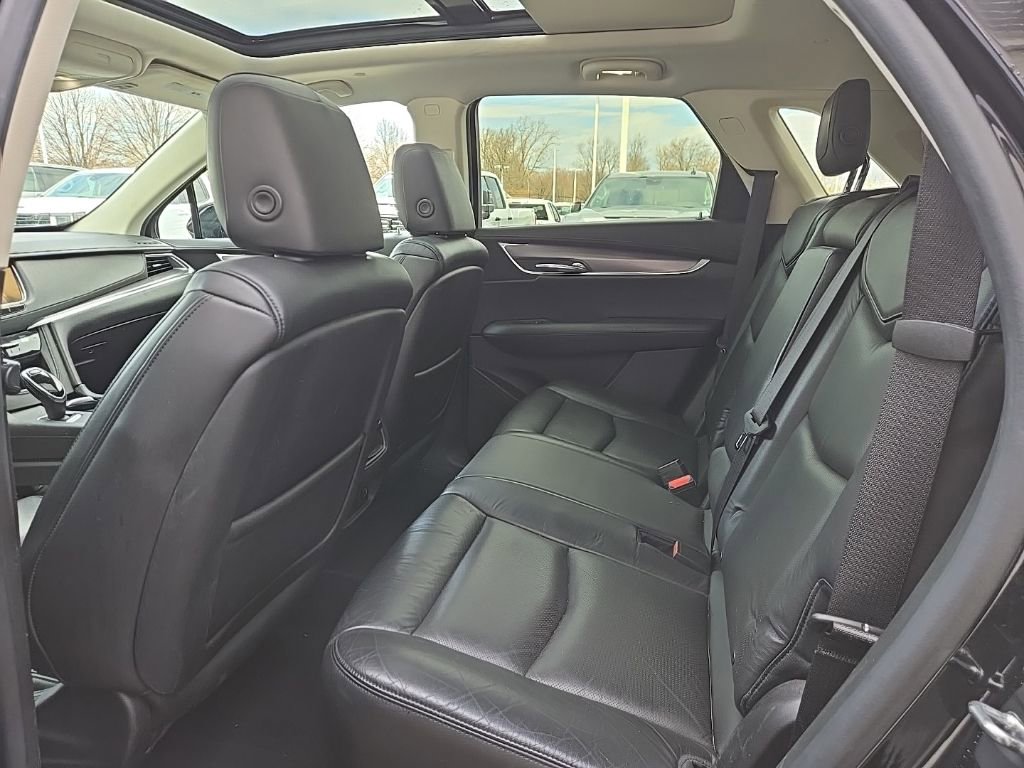 Used 2017 Cadillac XT5 Premium Luxury w/ LPO, Wheel Lock Package image 14