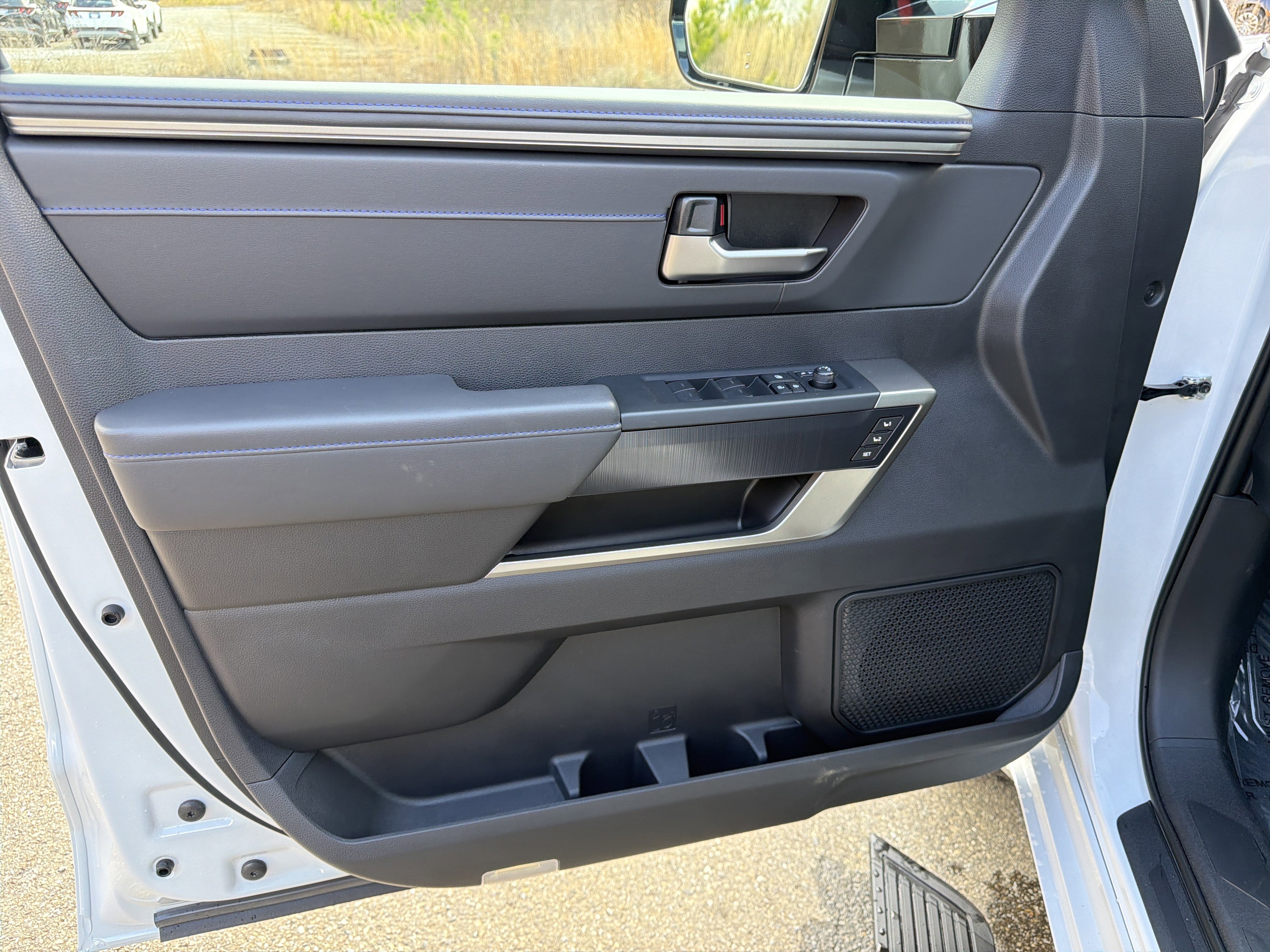 Used 2026 Toyota Tundra Platinum image 10