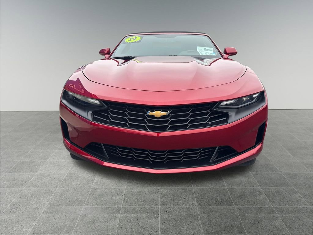 Used 2024 Chevrolet Camaro LT w/ Technology Package image 9