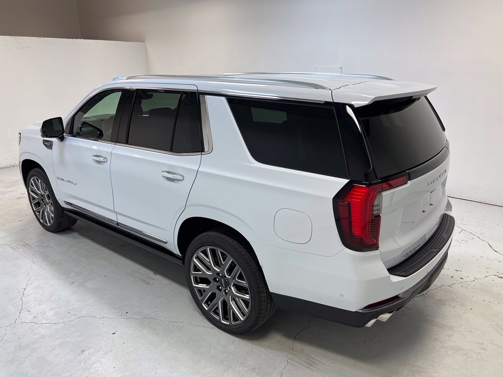 New 2027 GMC Yukon Denali Ultimate AWD/4WD image 4