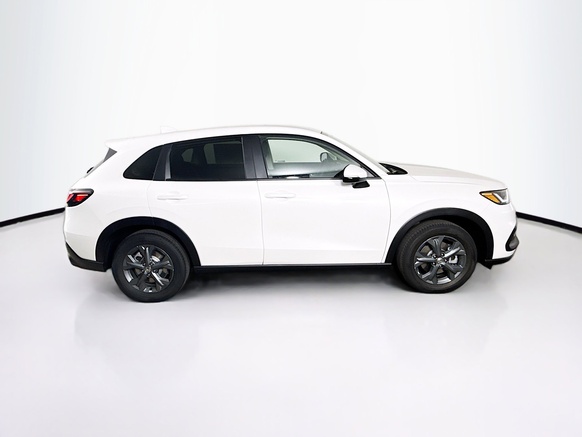 New 2026 Honda HR-V LX image 2