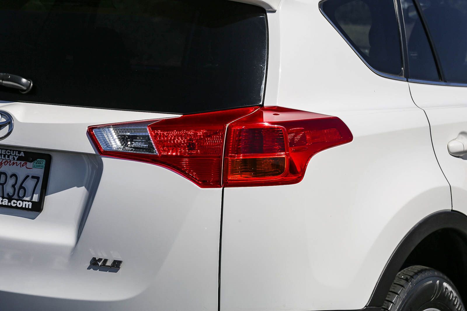 Used 2015 Toyota RAV4 XLE FWD image 8