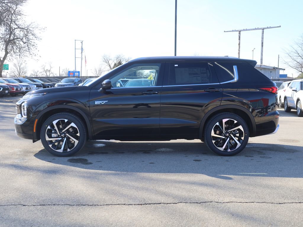New 2025 Mitsubishi Outlander SEL image 6