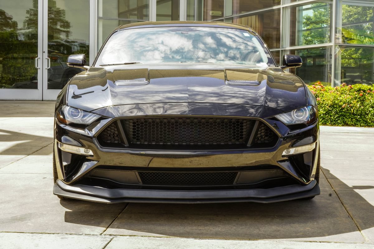 Used 2019 Ford Mustang GT Premium w/ GT Performance Package RWD image 7
