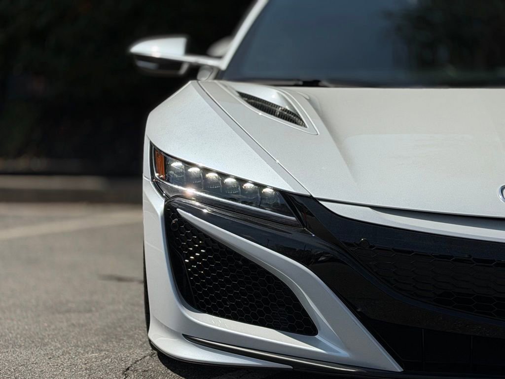 Used 2019 Acura NSX AWD/4WD image 4