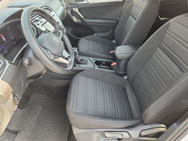 Used 2024 Volkswagen Tiguan S FWD image 18