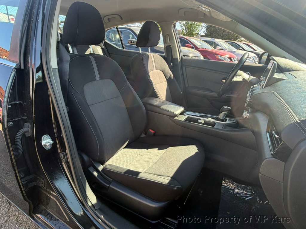 Used 2021 Nissan Sentra SV w/ Electronics Package image 17