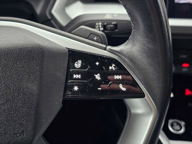 Used 2023 Audi Q4 e-tron Premium Plus w/ Premium Plus image 32