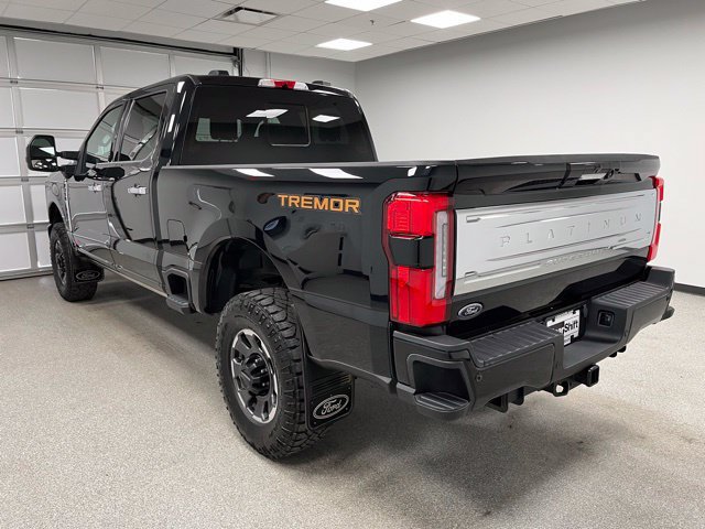 Used 2024 Ford F350 Platinum w/ Tremor Off-Road Package AWD/4WD image 8
