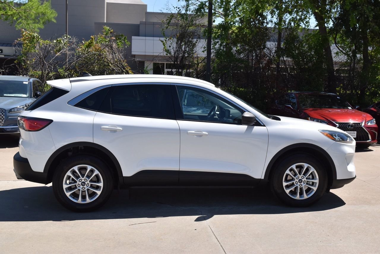 Certified 2022 Ford Escape SE w/ Convenience Package image 6